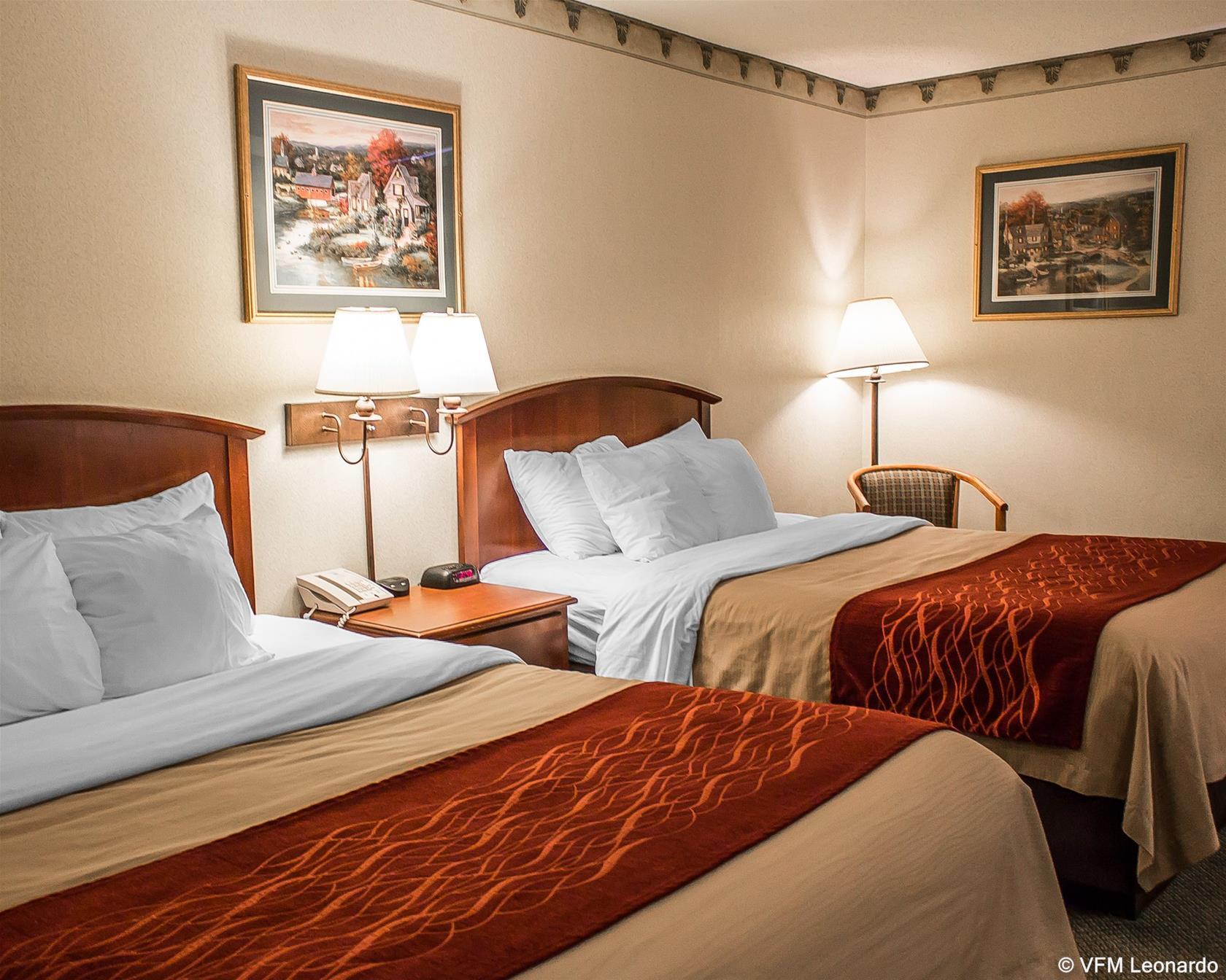 Comfort Inn Splash Harbor Bellville Exterior photo